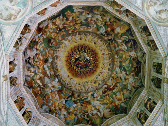 Fondo Afi - Saronno - Santuario della Vergine dei Miracoli (1612-1666) - Cupola di Gaudenzio Ferrari - Foto Roberto Bosio - 1991