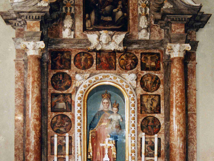 Fondo Afi - Castello Cabiagio - Chiesa di Sant' Appiano - Interno - Foto Franco Rinaldin - 1990