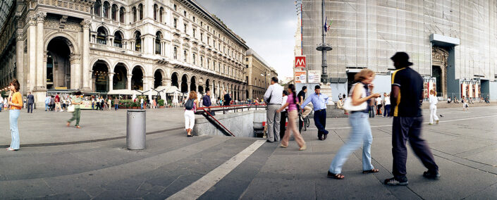 Fondo Claudio Argentiero - Milano - Piazza Duomo - 2005
