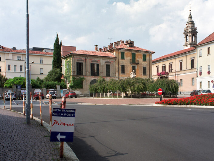 Fondo Roberto Bosio - Il Sempione -Arona - Borgo storico - Agosto 2002