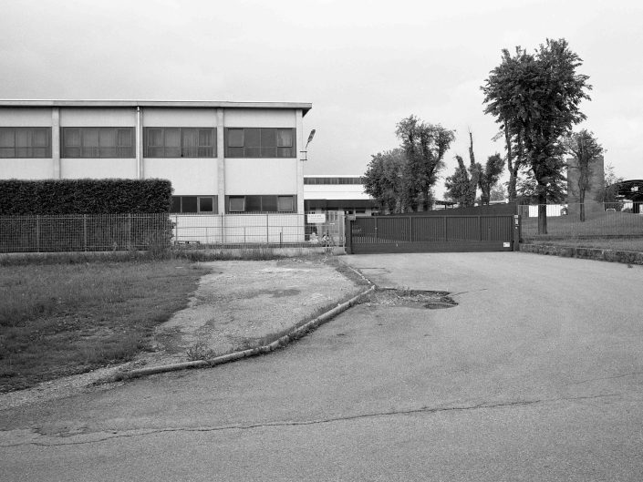 Fondo Architetture civili, religiose e industriali in Provincia di Varese - Morazzone - Ex Cotonificio Colombo - 2000 - Foto Claudio Argentiero