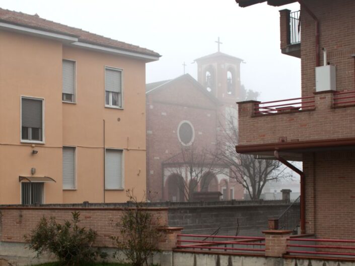 SS 33 del Sempione - Pogliano Milanese - Chiesa di Santa Rita da Cascia - Foto di Roberto Venegoni - 2021