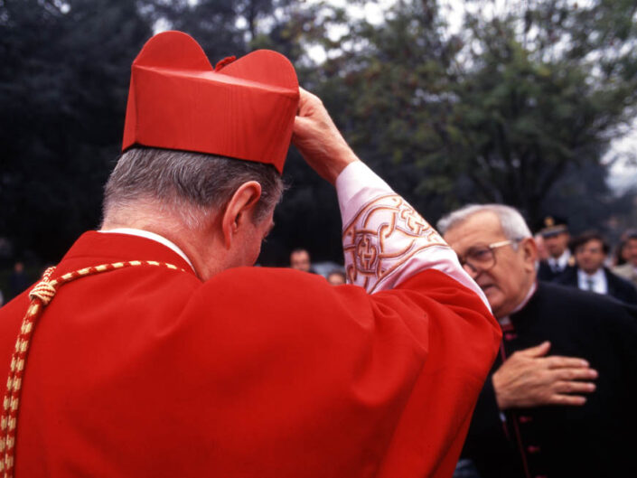 Fondo Claudio Argentiero, Roberto Bosio e Franco Pontiggia - Varese - Cardinal Carlo Maria Martini al Sacro Monte - 1984 - Foto di F. Pontiggia
