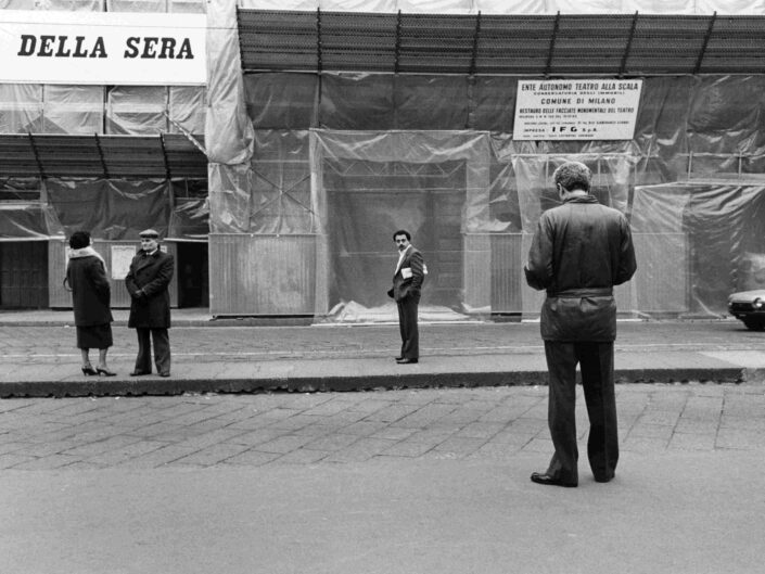 Fondo Virgilio Carnisio - Milano Anni 70 e 80 - Piazza della Scala - 1983