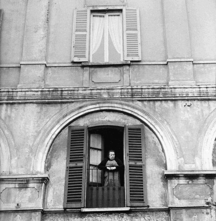 Fondo Virgilio Carnisio - Milano Anni 70 e 80 - Via Cirillo, 10 - 1970