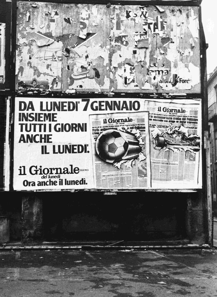 Fondo Virgilio Carnisio - Milano Anni 70 e 80 - Via Torino angolo Via Dei Piatti - 1979