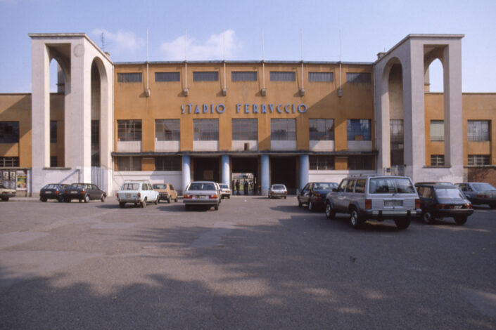 Fondo Virgilio Carnisio - Seregno: il volto di una città - Piazzale Olimpico - Stadio - Settembre 1989