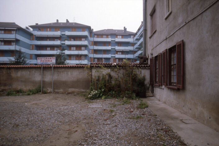 Fondo Virgilio Carnisio - Seregno: il volto di una città - Via Oliveti - Novembre 1989