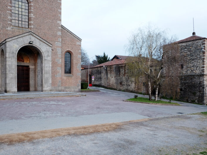 Fondo AFI - Alto Milanese - Turbigo - Castello Visconteo e Chiesa di Santa Maria Assunta - 2016 - Foto Claudio Argentiero