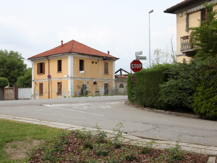 Fondo AFI - Alto Milanese - Castano Primo - Incrocio via Garibaldi su via Gallarate - 2016 - Foto Roberto Bosio